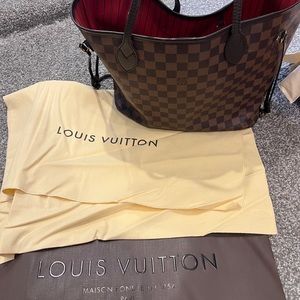 Louis Vuitton Neverfull MM